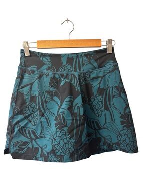 Wild Rye Parker Skort: size 2
